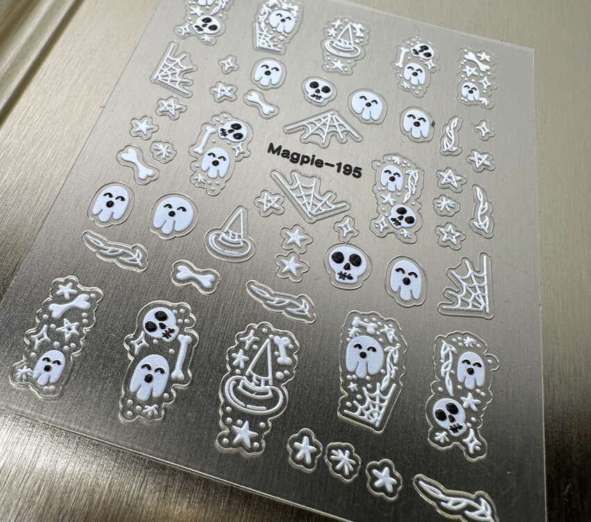 Magpie 195 Halloween Sticker