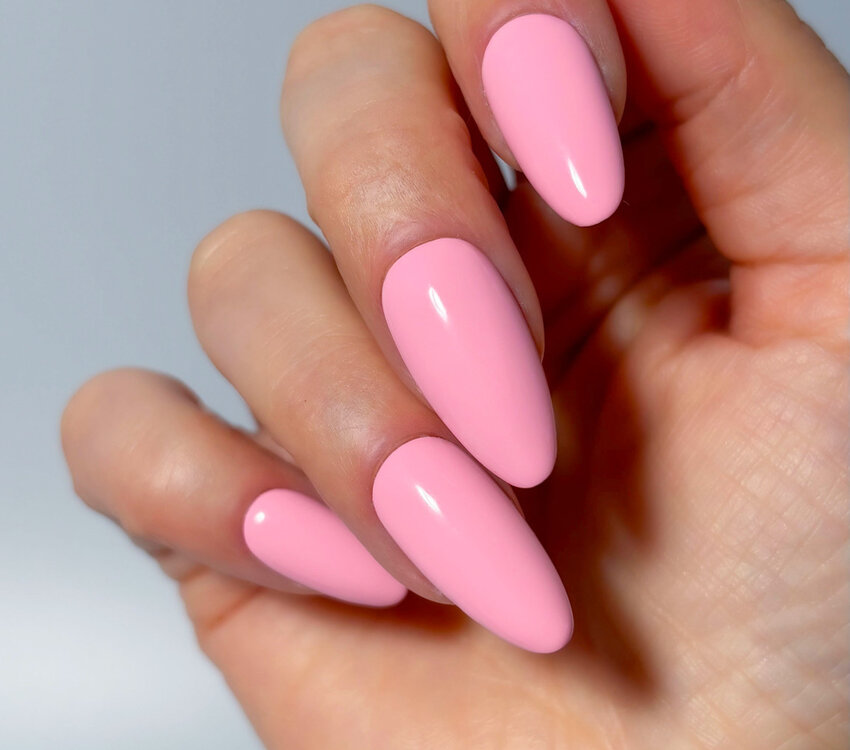 The manicure Company Daisy Chain 322 gel polish 8ml