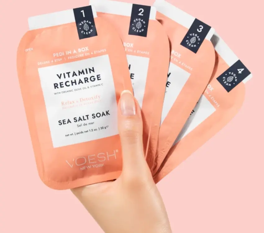 Voesh Pedi in a Box 4 Step Vitamin Recharge