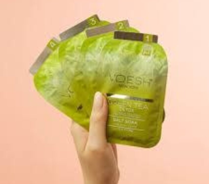 Voesh Voesh Pedi in a box Green Tea Detox