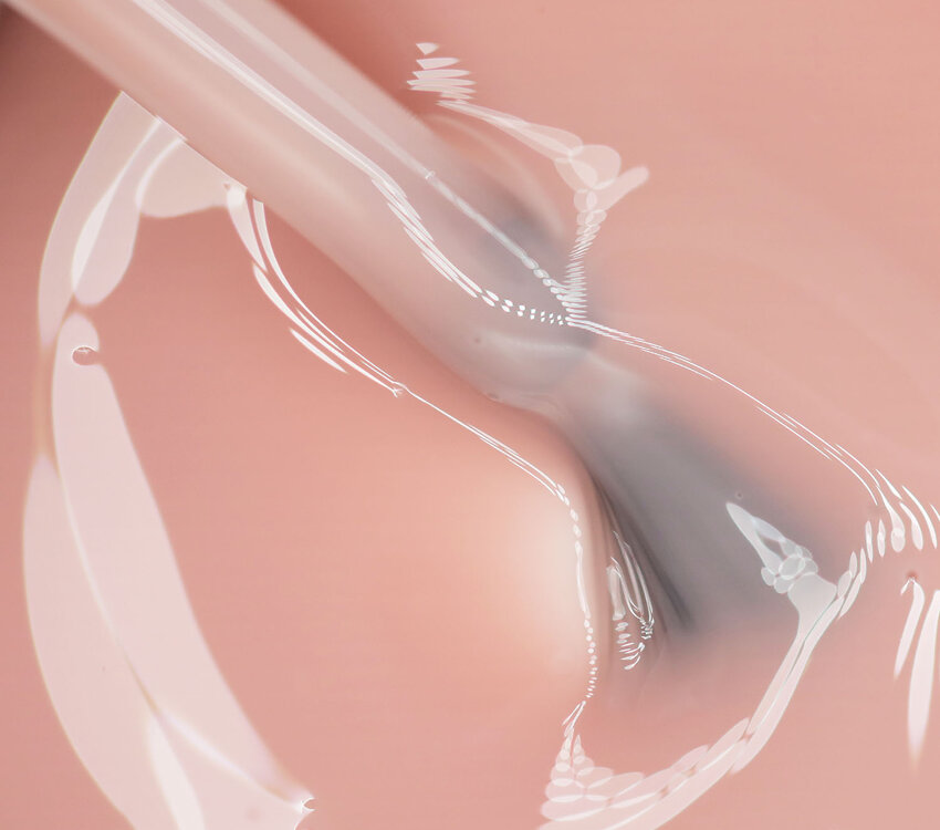 The manicure Company Builder Base-Honey Beige 16ml BB18