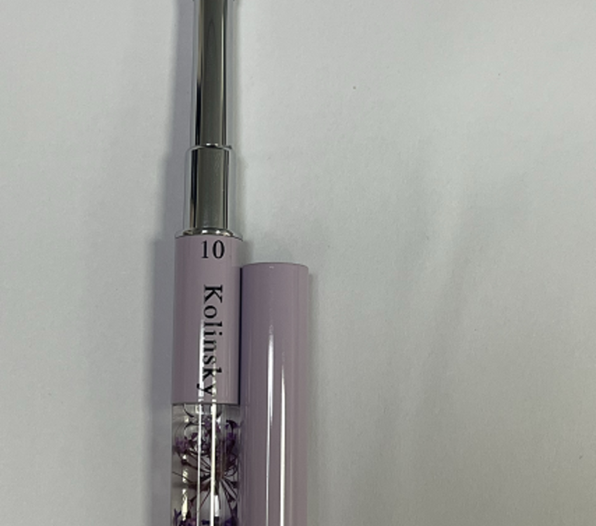 Acrylic Flower Brush #10 100% Kolinsky with lid