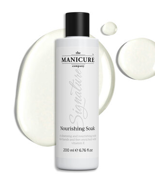 The manicure Company Signature Nourishing Soak 200ml