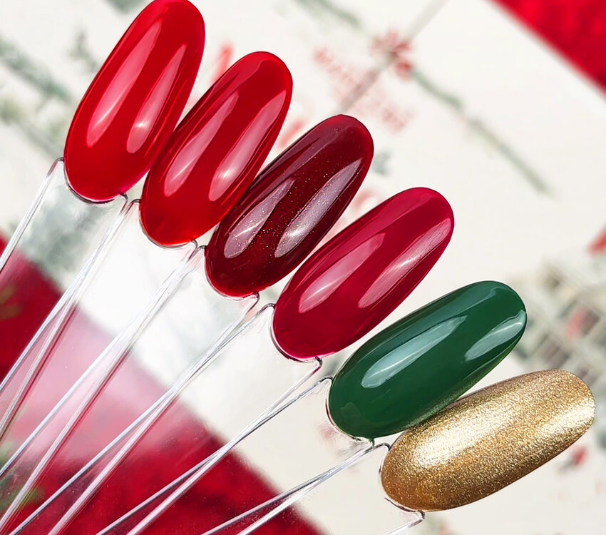 The manicure Company Mistletoe Lodge Complete Collection