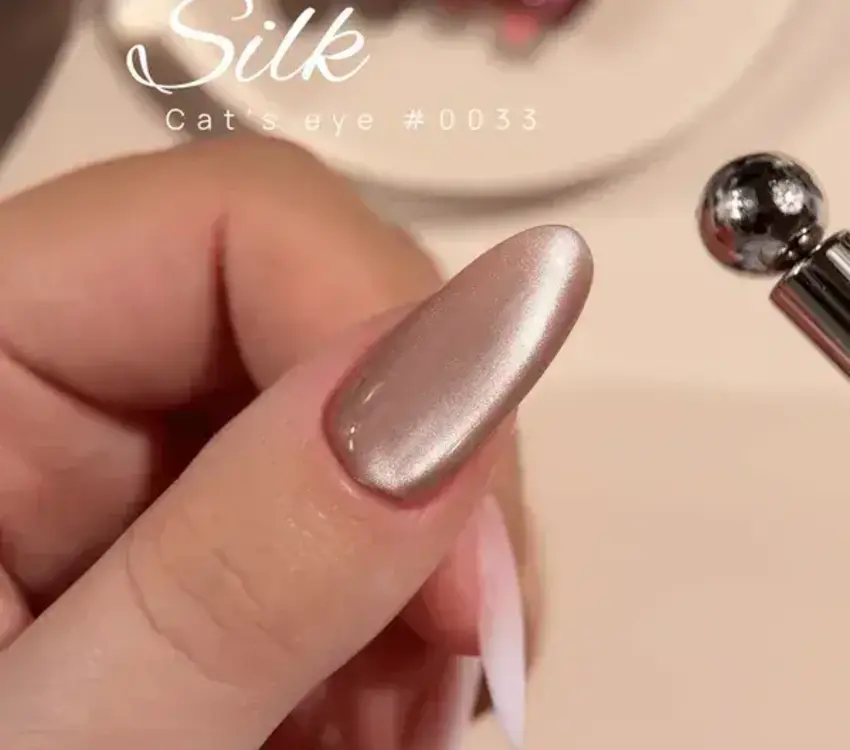 DNKa GEL POLISH CAT`S EYE "DNKa", 7 ml #0033 Silk