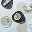 LindDNA Glasonderzetter curve in olive green leder
