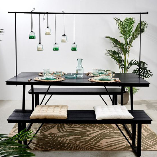 Acheter Maintenant La Barre De Table Decorative Noire De Gusta