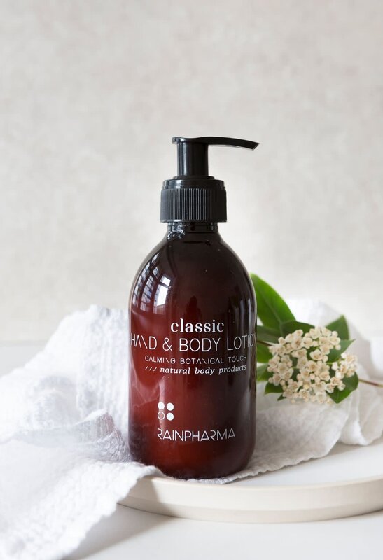 Rainpharma RAINPHARMA CLASSIC - HAND & BODY LOTION - CALMING BOTANICAL TOUCH