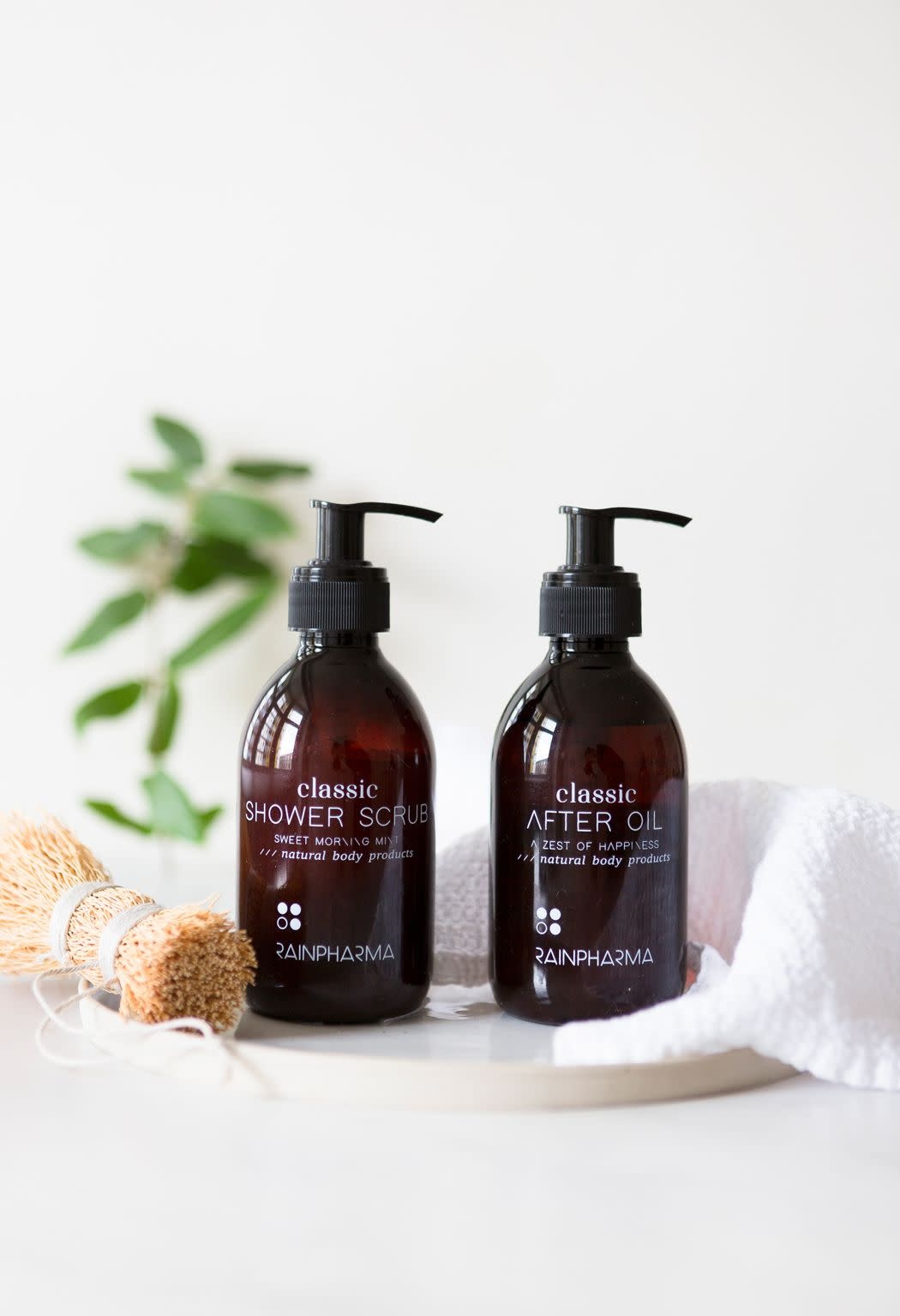 Rainpharma RAINPHARMA CLASSIC - HAND & BODY LOTION - CALMING BOTANICAL TOUCH