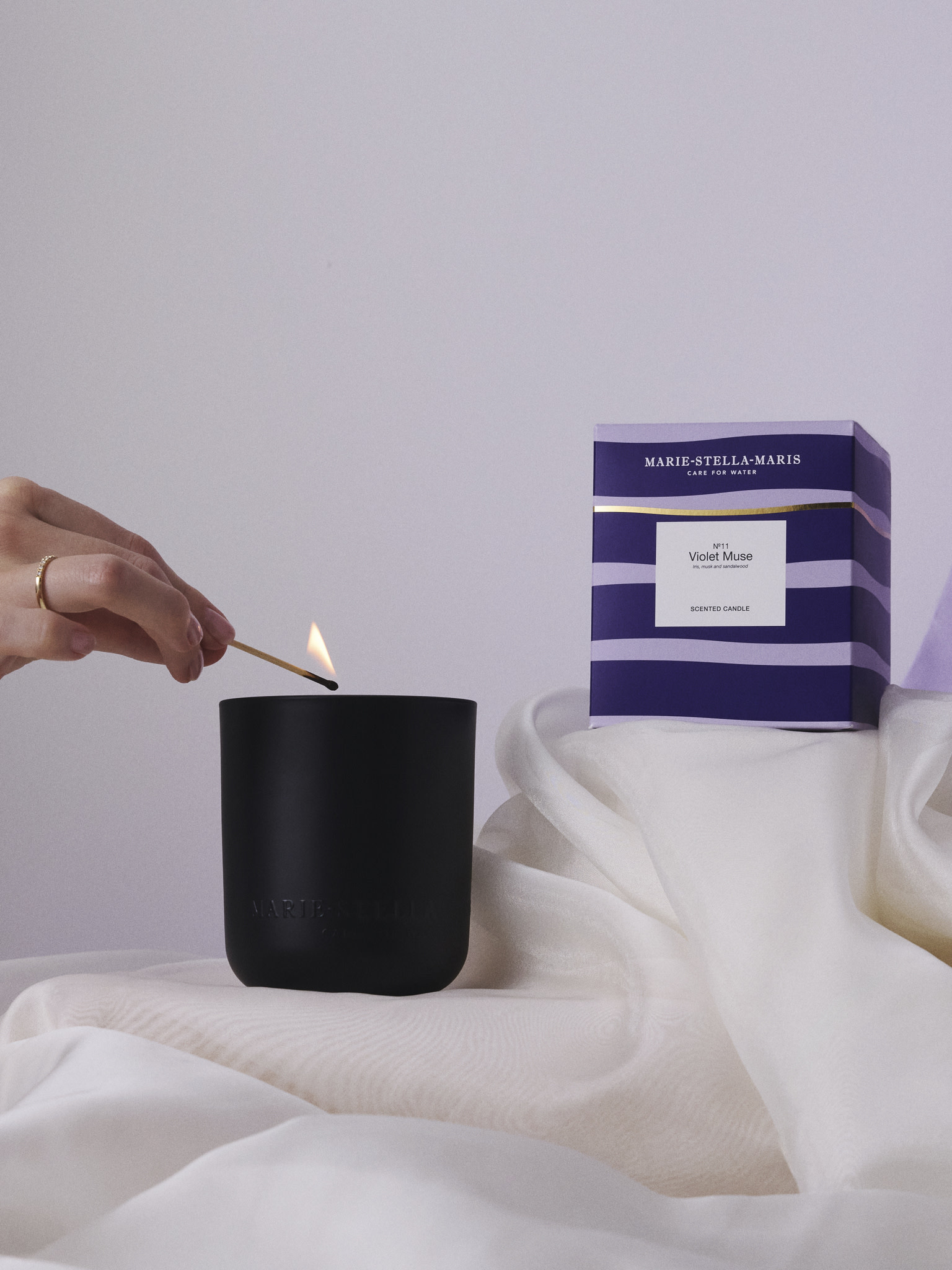 Marie-Stella-Maris Vegan Scented Candle Violet Muse 300gr Limited Edition
