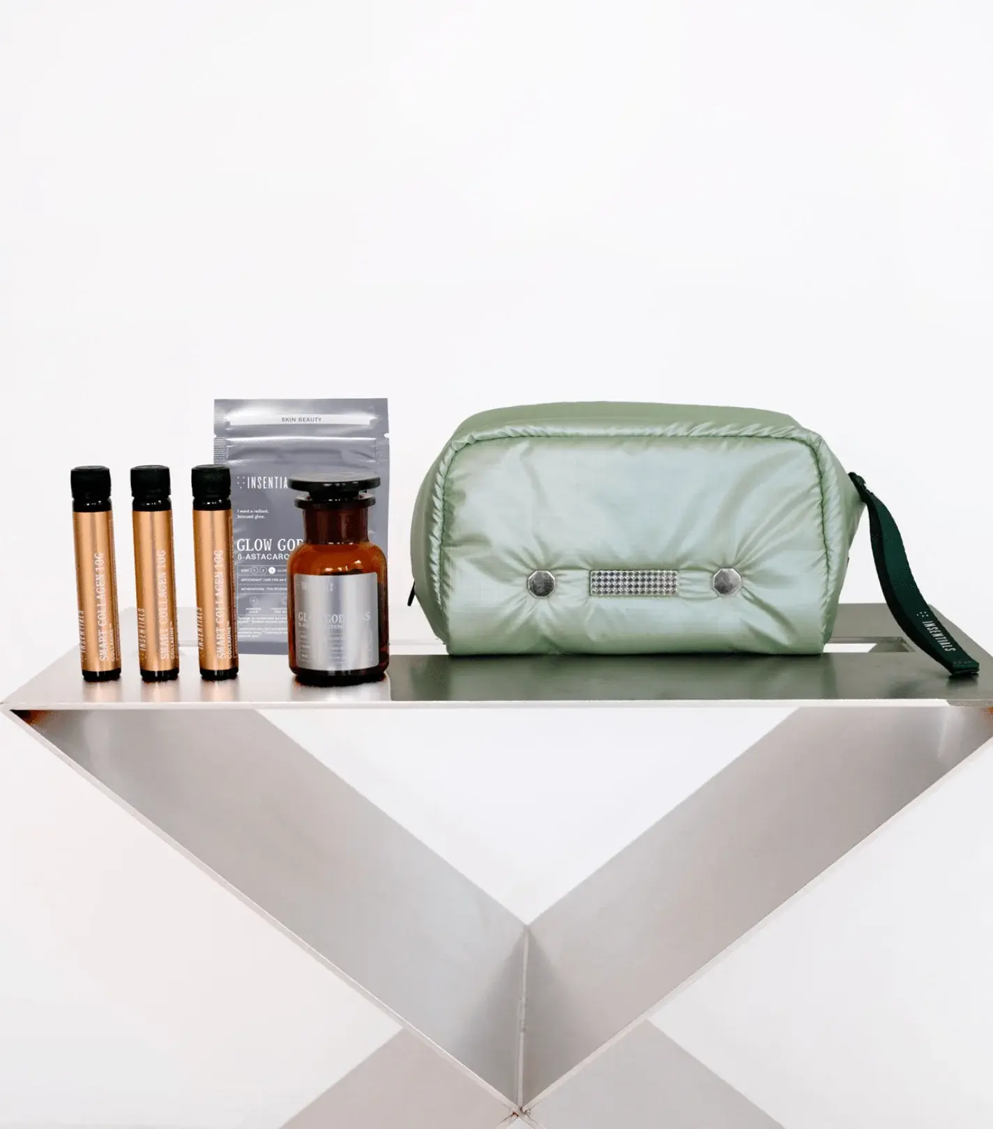 Promo: Clio Pouch + Glow Goddess + 3 Collagen shots + jar