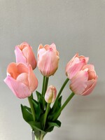 Tulpen bosje van 7   in de kleur Licht roze