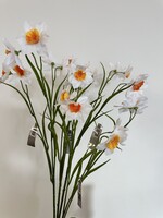 Silk-ka Narcissen   79 cm    (4 takken)    24 bloemen