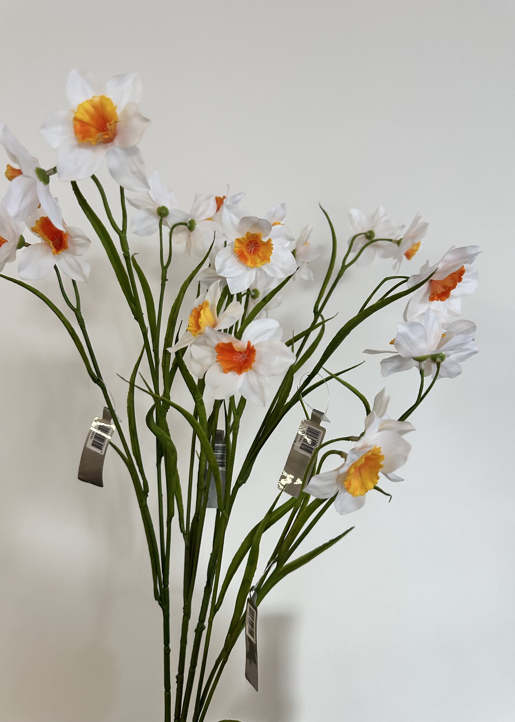 Silk-ka Narcissen 79 cm    (4 takken)    24 bloemen