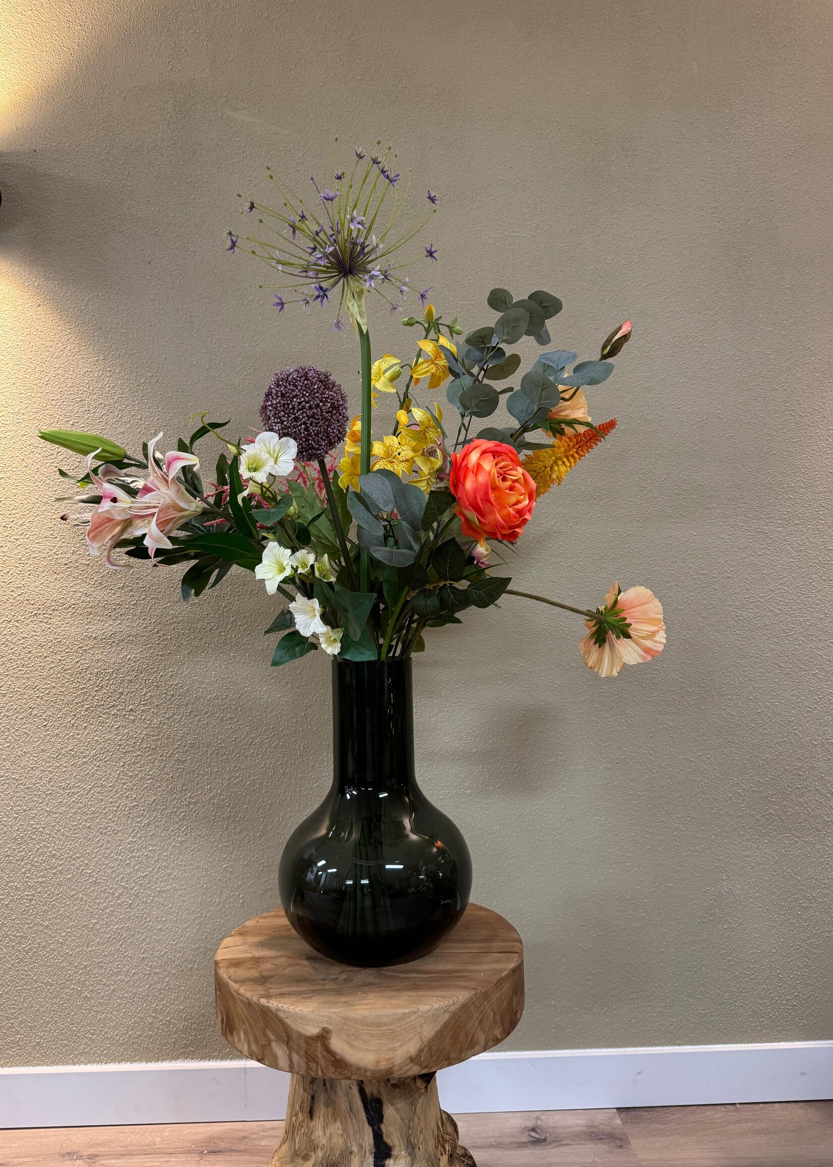 VoW Vaas Seim Grey S