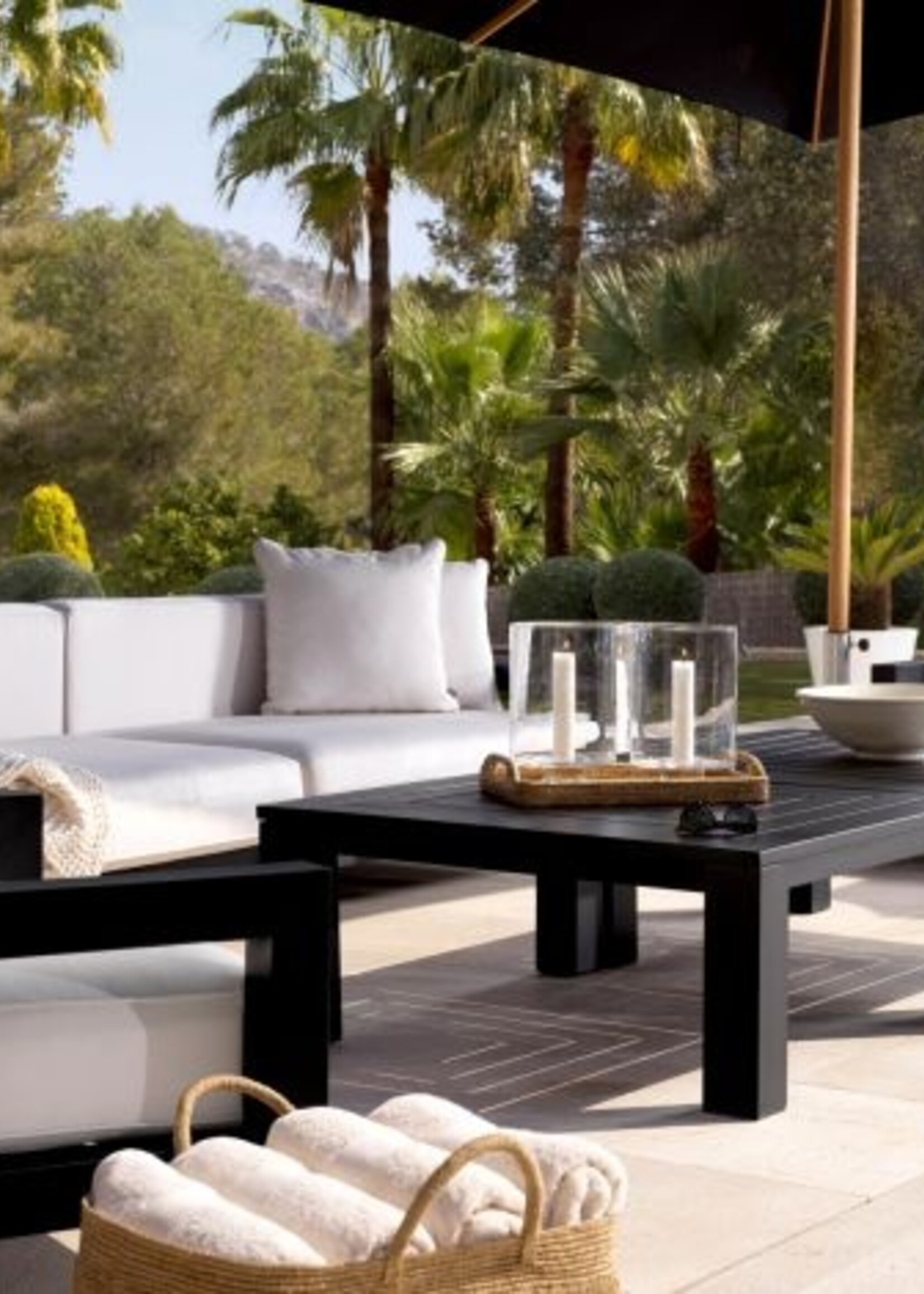 Eichholtz Outdoor Salontafel  Vistamar Zwart