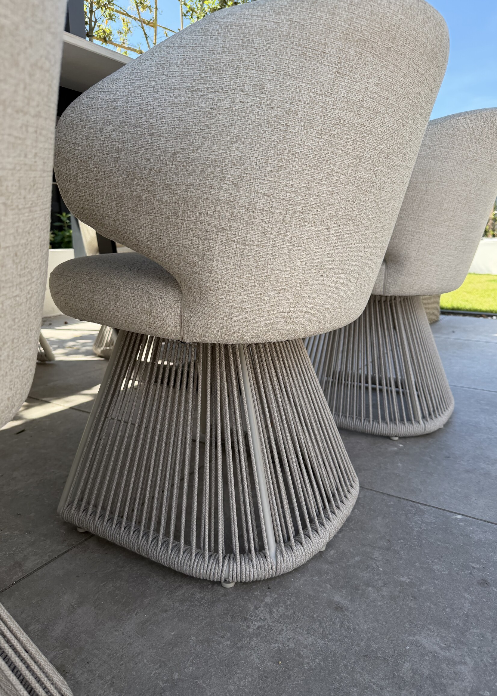 Outdoor eetkamerstoel Nuba beige alpine