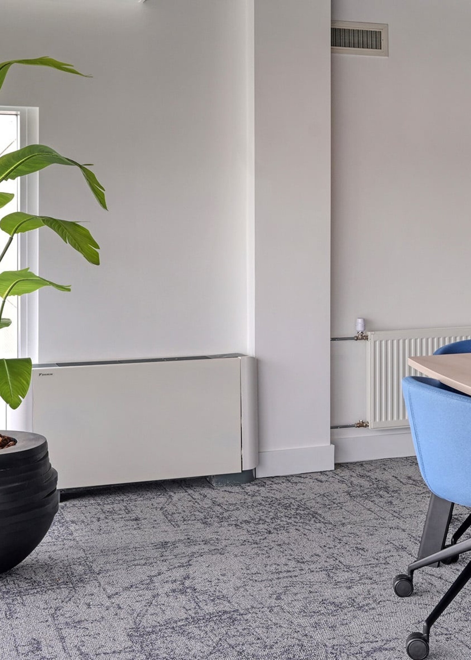 Pot & Vaas Pot Roza zwart mat
