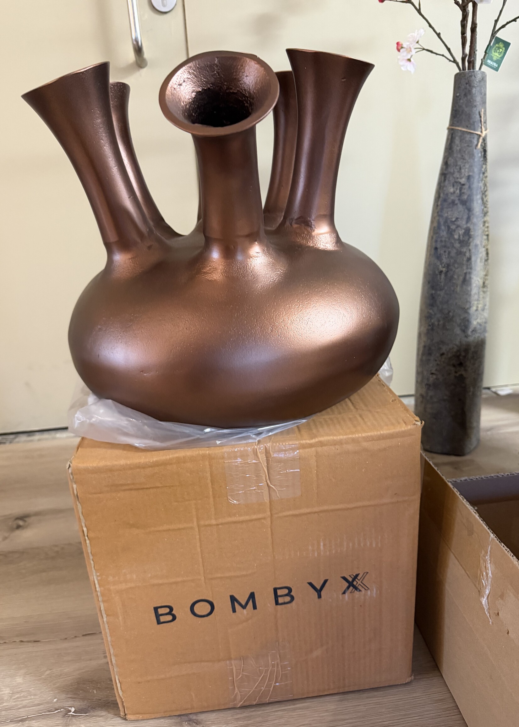 Bombyxx 7 monds-vaas Bruin -Koper