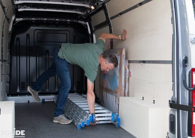 4-delige Solide professionele schuifladder met stabilisatiebalk, 4x9 sporten