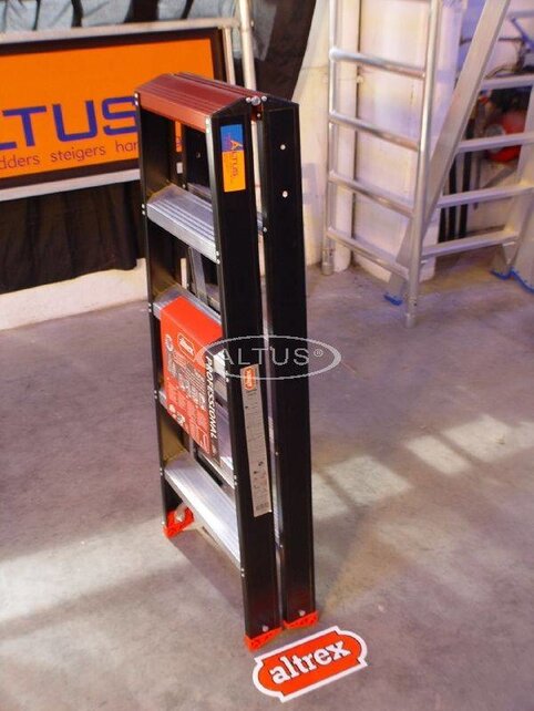 Altrex Taurus dubbele trapladder 2 x 5 treden