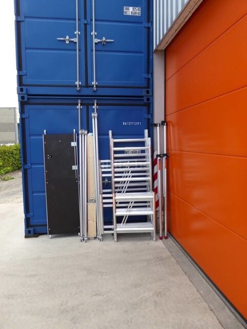 BIG-1 kamersteiger met luik RSABCD 1.85m x 0.75m x 3.48m