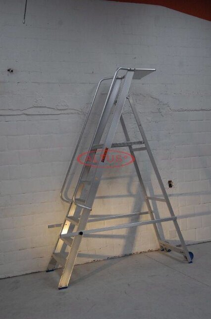 Solide industriële plooibare mobiele magazijntrap 7 treden