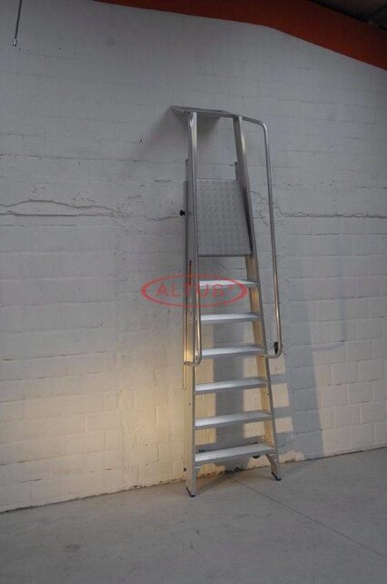 Solide industriële plooibare mobiele magazijntrap 7 treden