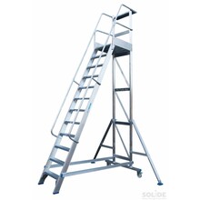 3.00m stahoogte mobiele magazijntrap  12 treden