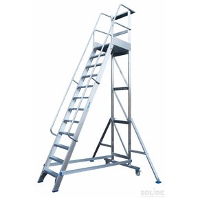 3.00m stahoogte mobiele magazijntrap  12 treden