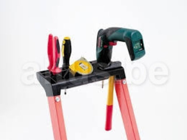 4 treden Glasvezeltrapladder- Isolerende type Pro Intensif