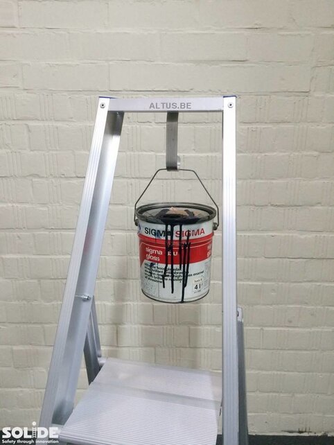 schildershaak voor trapladder