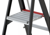 Altrex enkel oploopbare professionele trap met leuning 4 treden