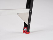 Altrex enkel oploopbare professionele trap met leuning 4 treden