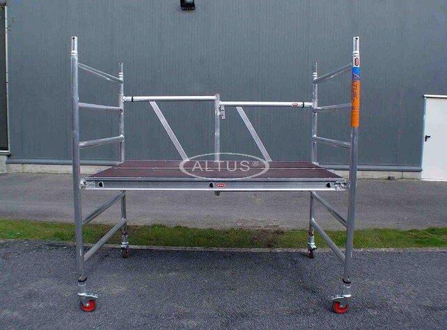 RS TOWER 55 kamersteiger 1.35 x 1.85 x 1.00m VH