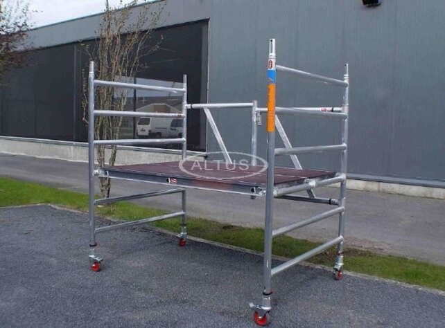 RS TOWER 55 kamersteiger 1.35 x 1.85 x 1.00m VH