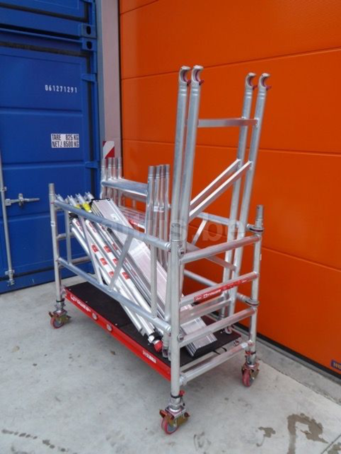 Altrex MiTOWER PLUS 0.75 x 1.60 x 4.20m werkhoogte