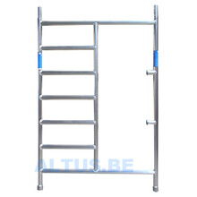 ASC 135-28-7 Doorloopframe breedte 1.35m  tbv steigertrap
