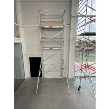 Prof. kamersteiger 4.87m stahoogte = 6.87m werkhoogte