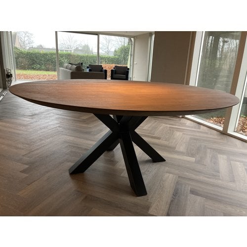 Eettafel Elarin | Rond | Eiken
