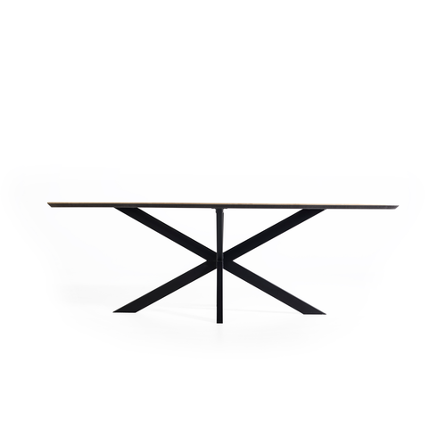Navin | Licht eiken visgraat tafel
