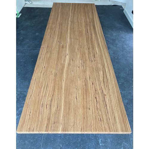 Miko | Unieke Zebrano tafel Miko | Unieke Zebrano tafel