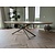 Ovale tafel met groene Mikado tafelpoot