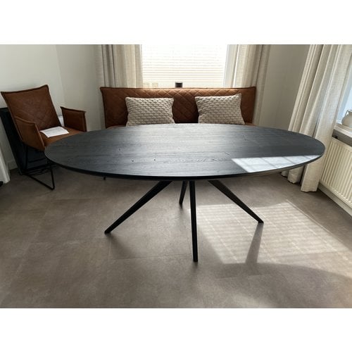 Eettafel Livea | Ovaal | Zwart