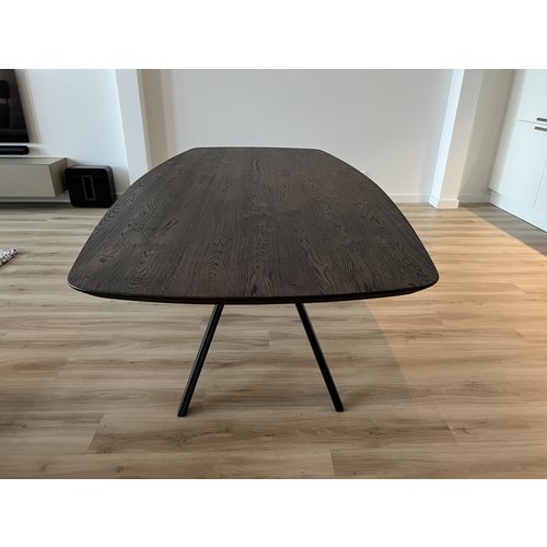 Deens ovale eettafel