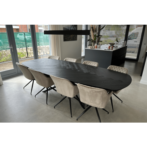 Visgraat eettafel Rimon | Deens ovaal | Zwart
