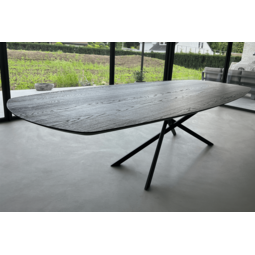 Solan | Deens ovale tafel zwart
