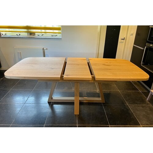 Uitschuifbare Deens ovale tafel met kruispoot - PDP Test