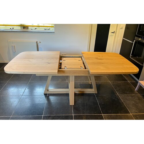Uitschuifbare Deens ovale tafel met kruispoot - PDP Test