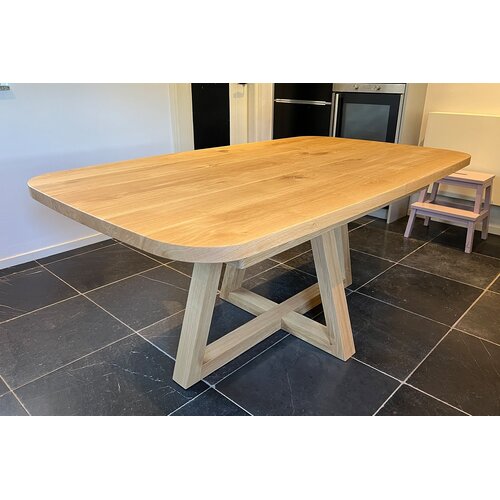 Uitschuifbare Deens ovale tafel met kruispoot - PDP Test